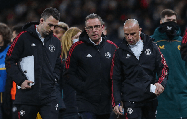 华体会官网 -窗口期体能课后，华盛顿奇才战术微调备战欧冠，更衣室稳定，数据趋势出现新变化(体育教案要有开展10分钟体能训练的设置)