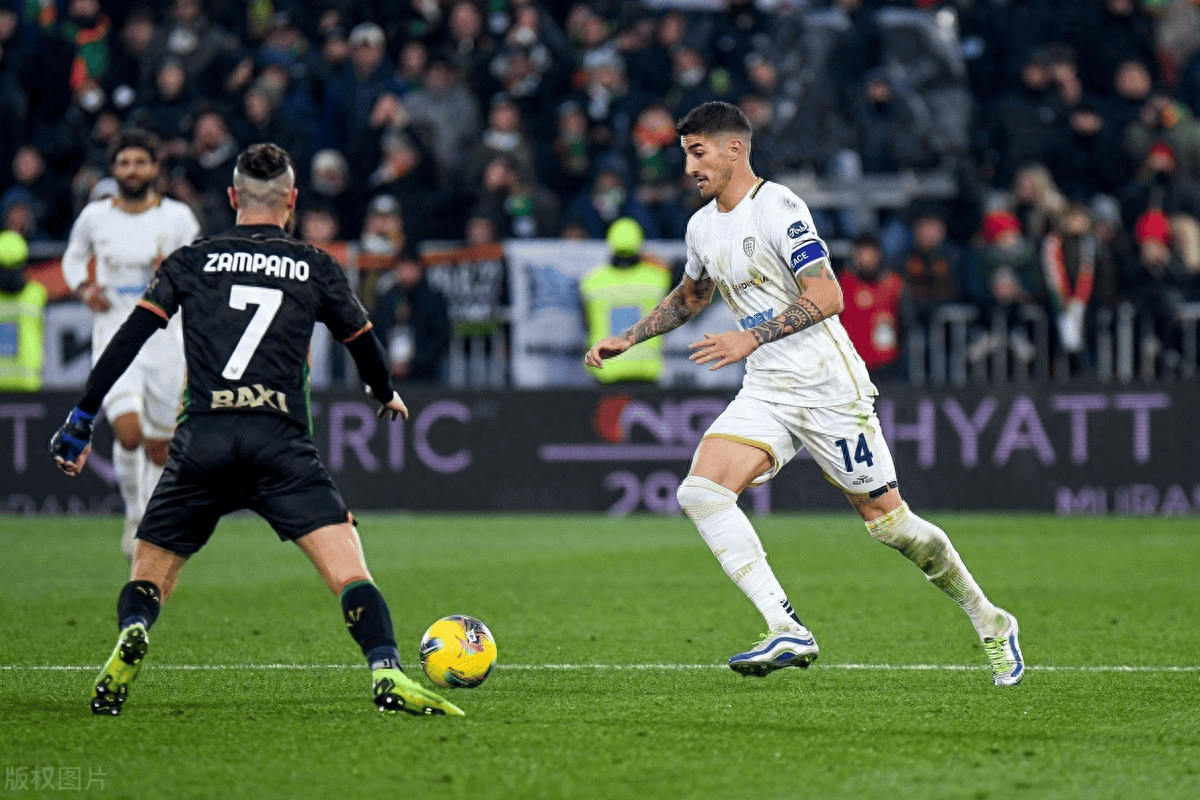 华体会电竞 -赛地聚焦：西甲赛前热度飙升，塞维利亚强势反弹，话题不断，数据趋势出现新变化的简单介绍